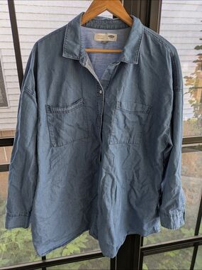 Old Navy Maternity Light Blue Denim Shirt